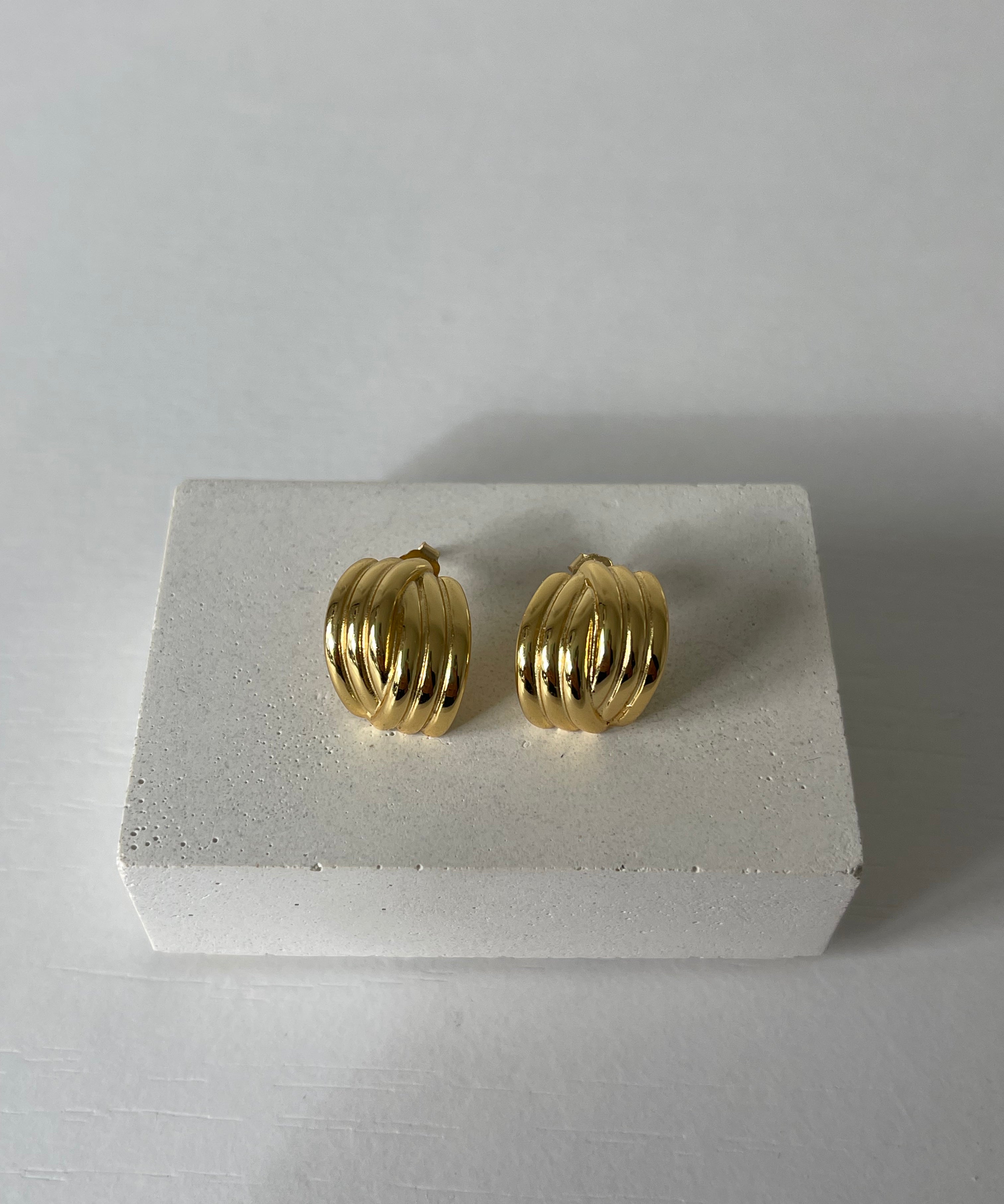 Elise earrings