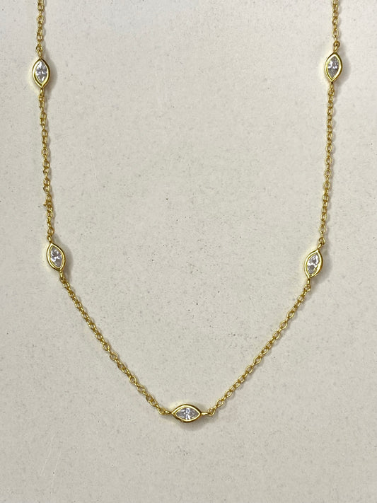 Avenue necklace